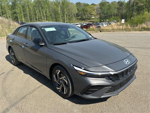 new 2025 Hyundai Elantra car, priced at $21,759