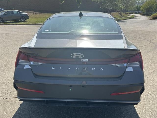 new 2025 Hyundai Elantra car, priced at $21,759