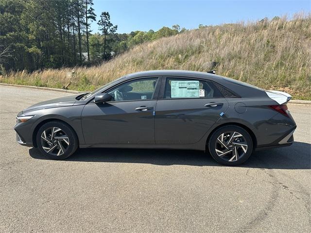 new 2025 Hyundai Elantra car, priced at $21,759