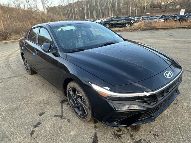 new 2025 Hyundai Elantra HEV car, priced at $28,710