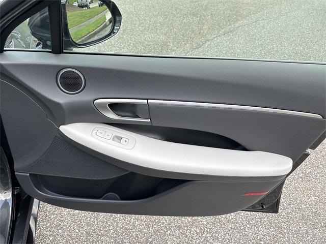 new 2025 Hyundai Sonata car, priced at $26,528