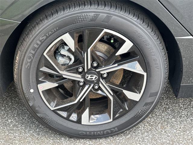 new 2025 Hyundai Sonata car, priced at $26,528