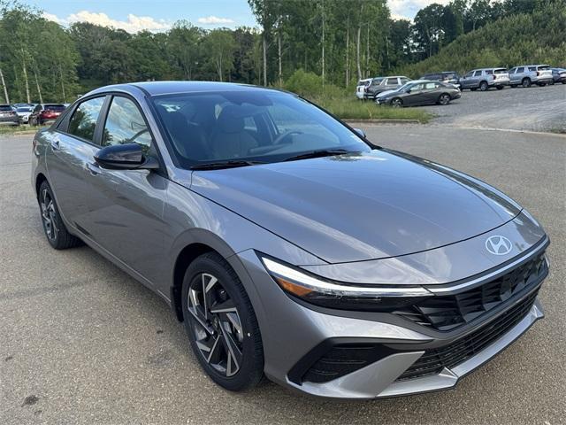 new 2025 Hyundai Elantra car, priced at $21,759