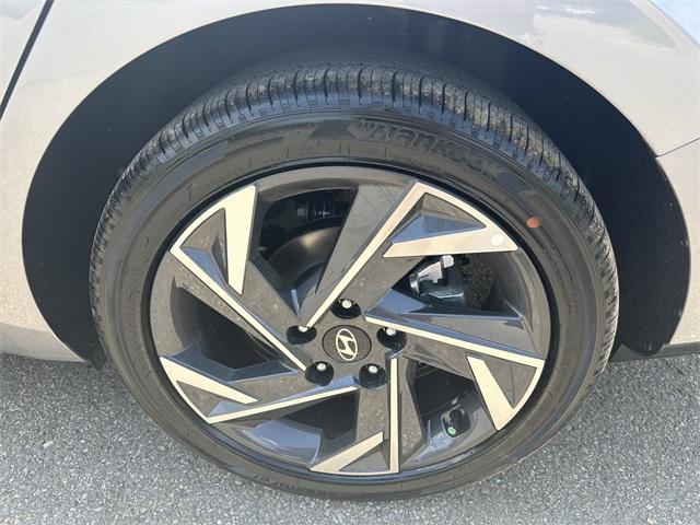 new 2025 Hyundai ELANTRA HEV car, priced at $27,463