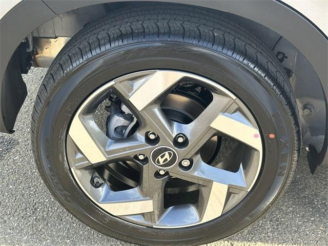 new 2025 Hyundai Venue car, priced at $20,984
