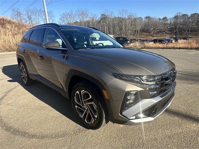 new 2025 Hyundai Tucson Hybrid car, priced at $40,523