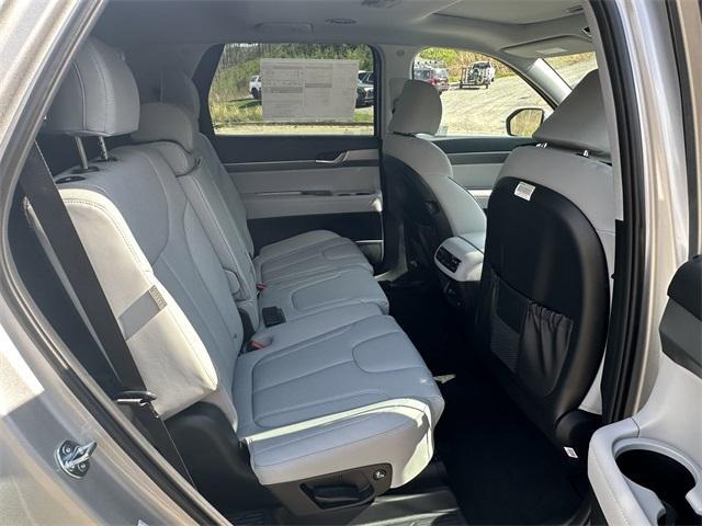 new 2025 Hyundai Palisade car, priced at $47,178