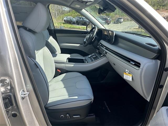 new 2025 Hyundai Palisade car, priced at $47,178