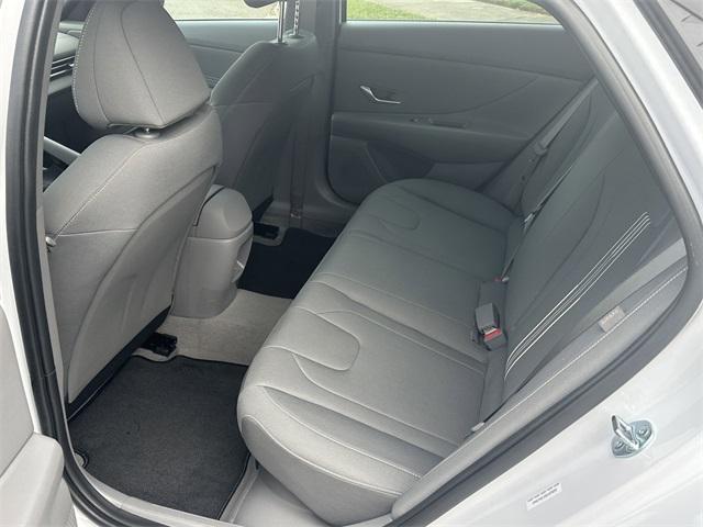 new 2025 Hyundai ELANTRA HEV car, priced at $25,620