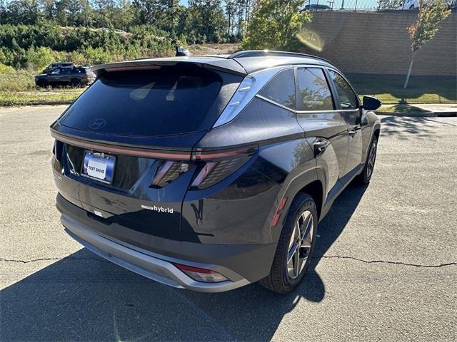 new 2025 Hyundai Tucson Hybrid car, priced at $35,755