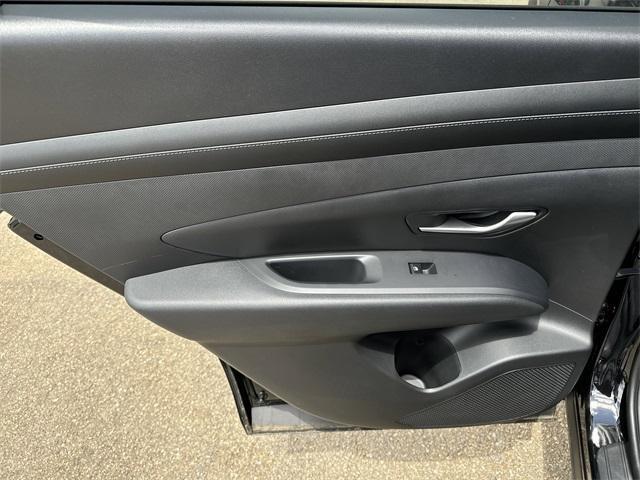 new 2025 Hyundai Tucson car, priced at $27,781
