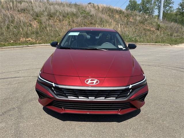 new 2025 Hyundai Elantra car, priced at $21,702