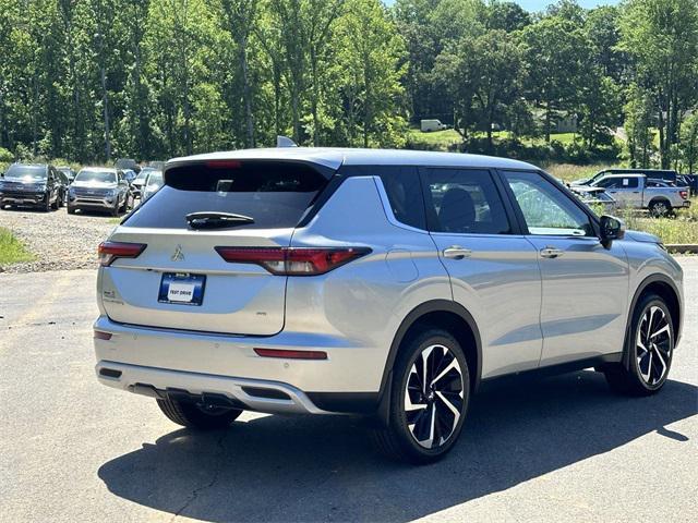 used 2022 Mitsubishi Outlander car, priced at $22,958