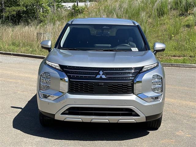 used 2022 Mitsubishi Outlander car, priced at $22,958