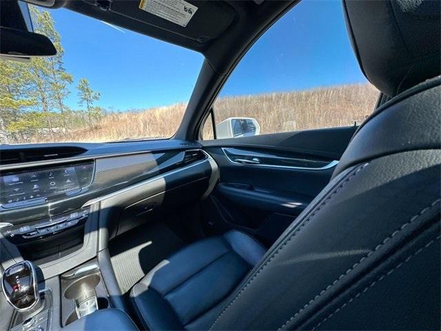 used 2020 Cadillac XT6 car, priced at $33,469