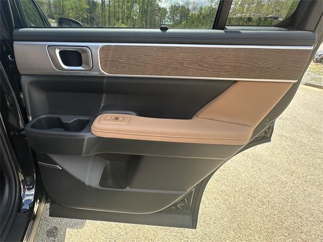 new 2025 Hyundai Santa Fe car, priced at $39,750