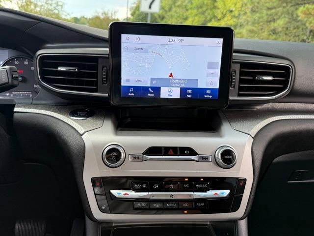 used 2022 Ford Explorer car, priced at $30,900