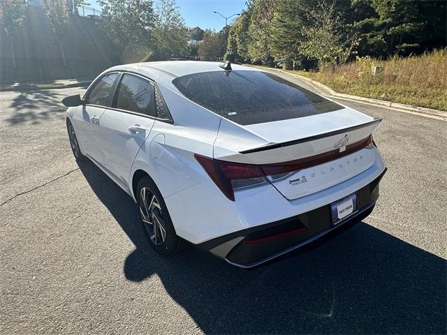 new 2025 Hyundai Elantra car, priced at $22,666