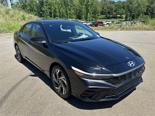 new 2025 Hyundai Elantra car, priced at $23,387