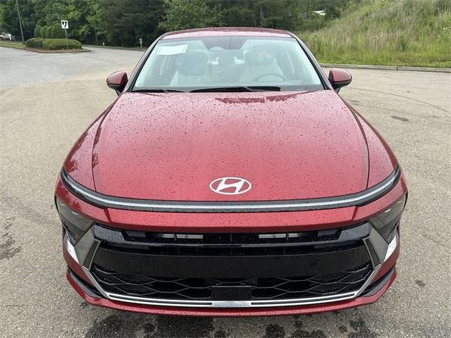 new 2025 Hyundai Sonata car, priced at $28,261