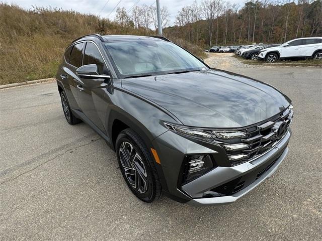 new 2025 Hyundai Tucson Hybrid car, priced at $40,986