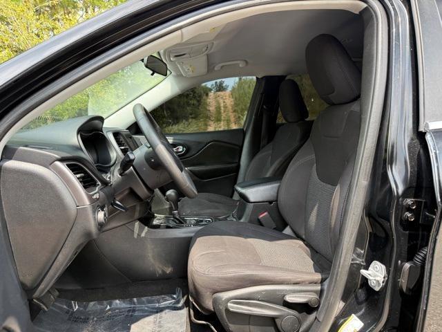 used 2019 Jeep Cherokee car, priced at $12,900