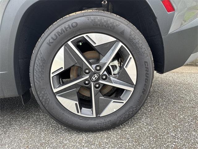 new 2025 Hyundai Tucson car, priced at $29,069