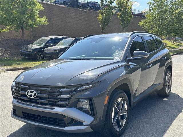 new 2025 Hyundai Tucson car, priced at $32,707