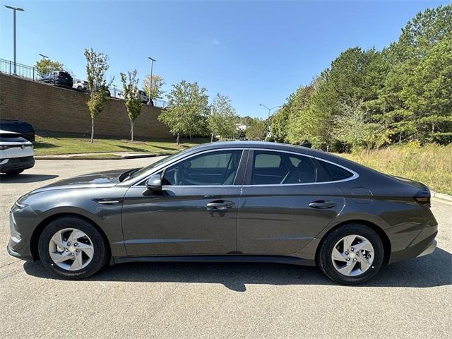 new 2025 Hyundai Sonata car, priced at $25,258