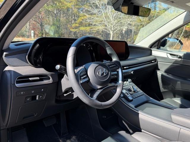 used 2023 Hyundai Palisade car, priced at $33,900
