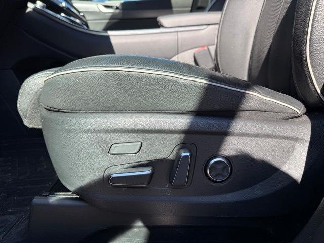 used 2023 Hyundai Palisade car, priced at $33,900