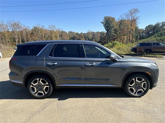 new 2025 Hyundai Palisade car, priced at $43,646