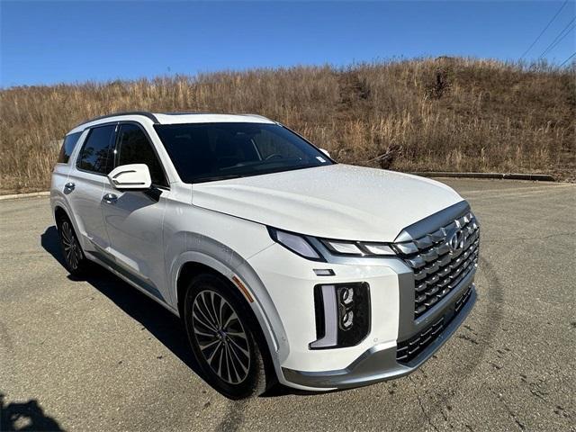 new 2025 Hyundai Palisade car, priced at $52,156