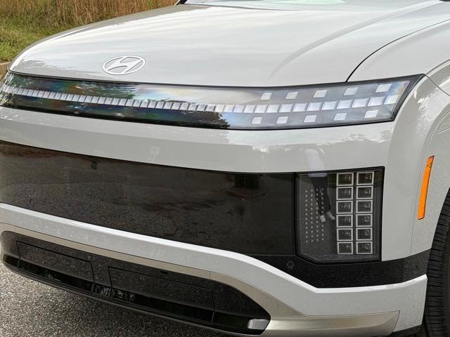 new 2026 Hyundai IONIQ 9 car, priced at $72,780