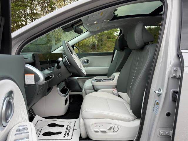 new 2026 Hyundai IONIQ 9 car, priced at $72,780