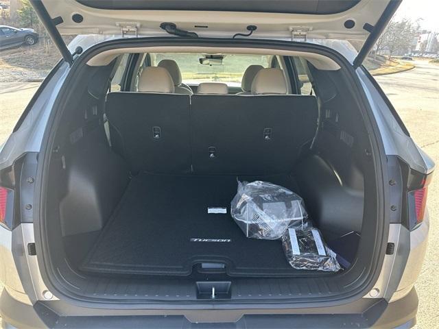 new 2025 Hyundai Tucson car, priced at $31,721