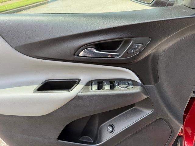used 2023 Chevrolet Equinox car, priced at $19,565