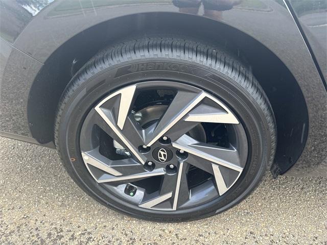 new 2025 Hyundai ELANTRA HEV car, priced at $30,463
