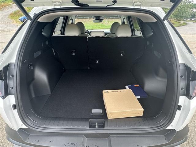 new 2025 Hyundai Tucson car, priced at $35,735