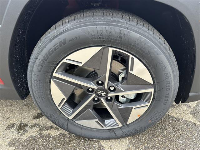 new 2025 Hyundai Tucson car, priced at $35,605