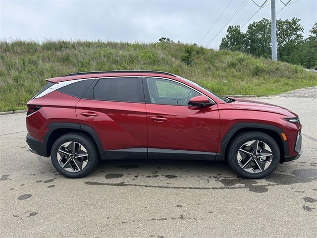 new 2025 Hyundai Tucson car, priced at $35,605