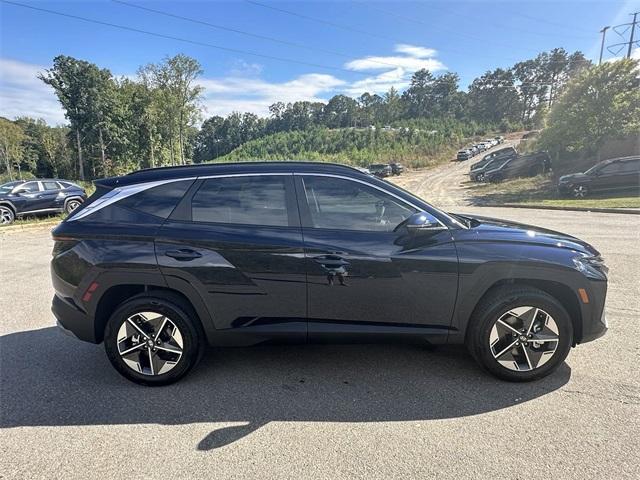 new 2025 Hyundai Tucson Hybrid car, priced at $35,031