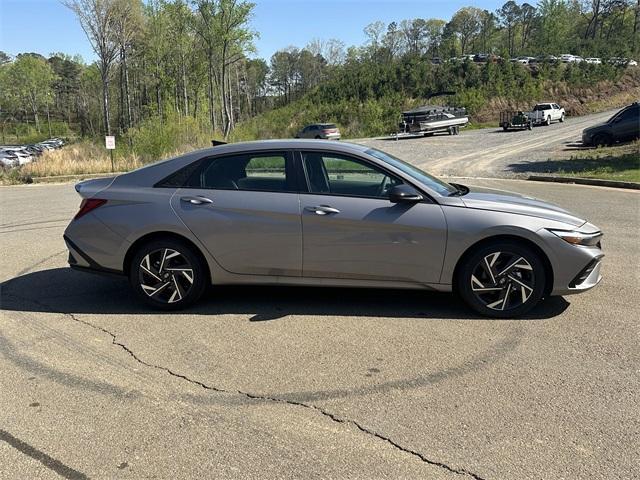 new 2025 Hyundai Elantra car, priced at $21,659