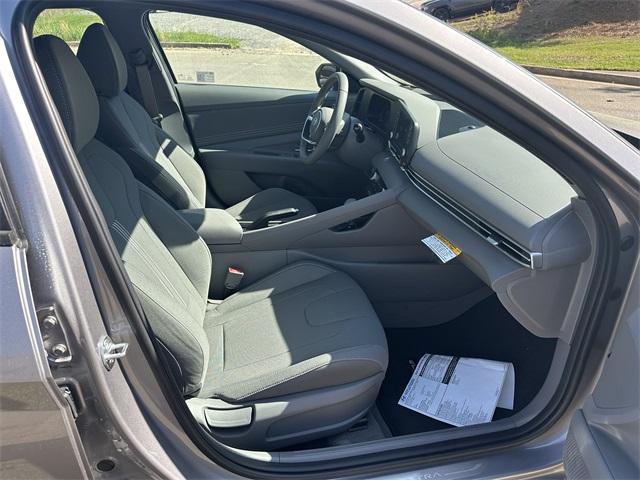 new 2025 Hyundai Elantra car, priced at $21,659