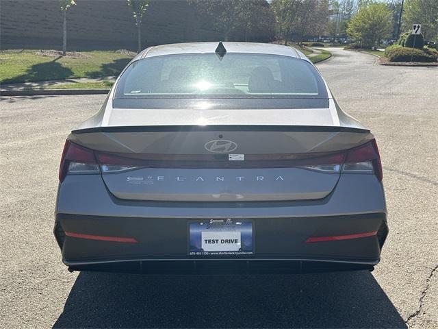 new 2025 Hyundai Elantra car, priced at $21,659