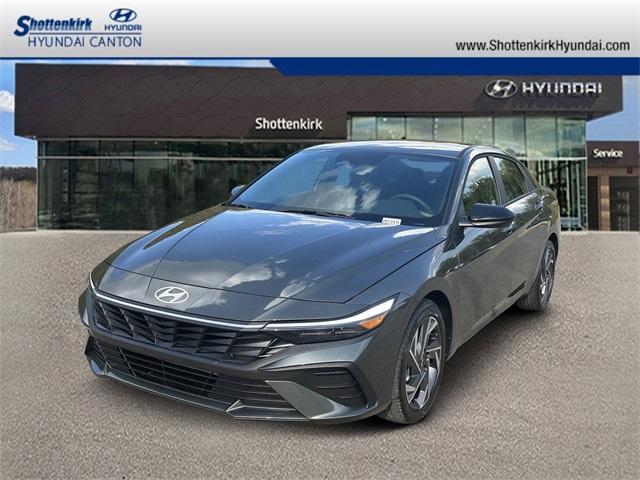 new 2025 Hyundai Elantra car, priced at $21,706