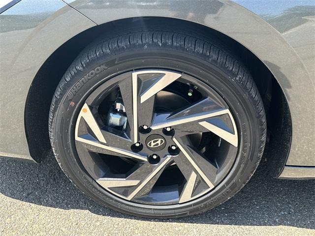 new 2025 Hyundai ELANTRA HEV car, priced at $28,454