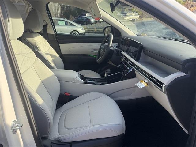 new 2025 Hyundai Tucson car, priced at $28,135