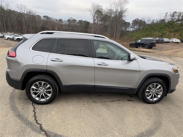 used 2019 Jeep Cherokee car, priced at $16,565