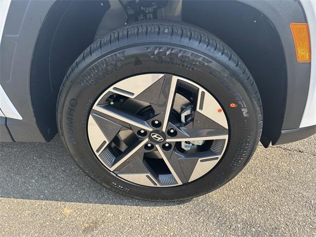 new 2025 Hyundai Tucson car, priced at $34,680